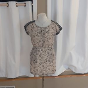 Forever 21 tan and black pinwheel print dress